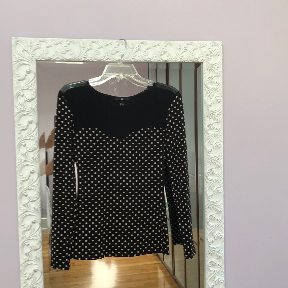 NWOT, H&M Sexy polka dot top.  Great condition.